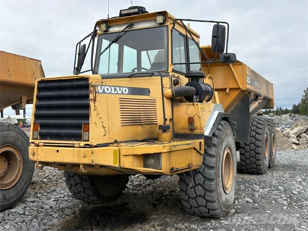 Volvo A 25 C 연결식 홀러