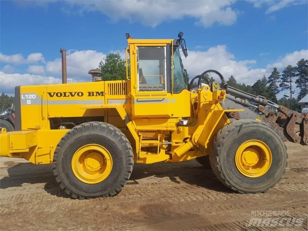 Volvo BM 120B  휠로우더