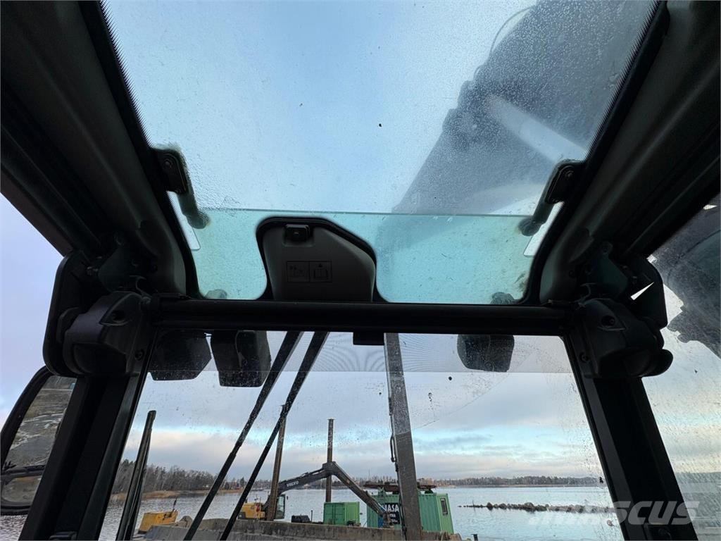 Volvo EC 250 ELR 롱리치 굴삭기