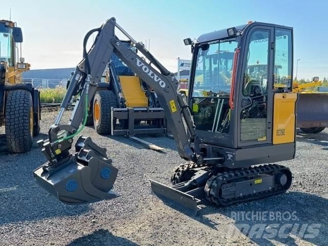 Volvo EC15E 소형 굴삭기 7톤 미만
