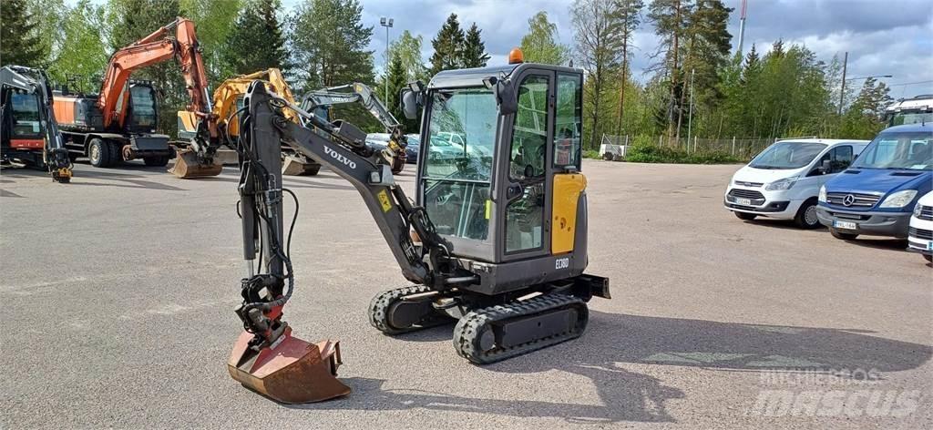 Volvo EC18D 소형 굴삭기 7톤 미만