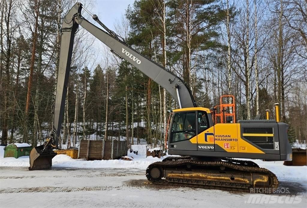 Volvo EC250EL 대형 굴삭기 29톤 이상