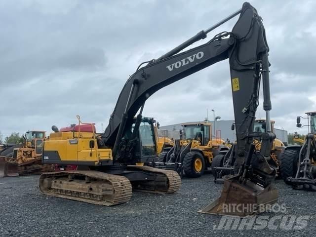 Volvo EC300DL 대형 굴삭기 29톤 이상