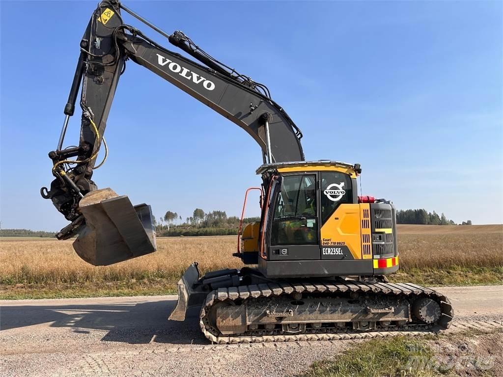 Volvo ECR235EL 대형 굴삭기 29톤 이상