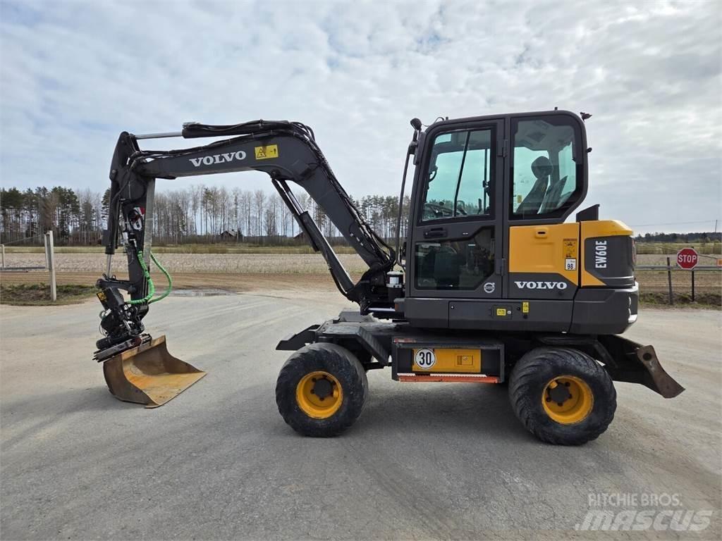 Volvo EW60E  휠 굴삭기