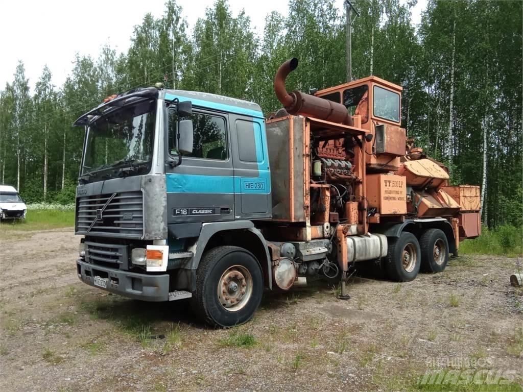 Volvo F16 우드칩 트럭