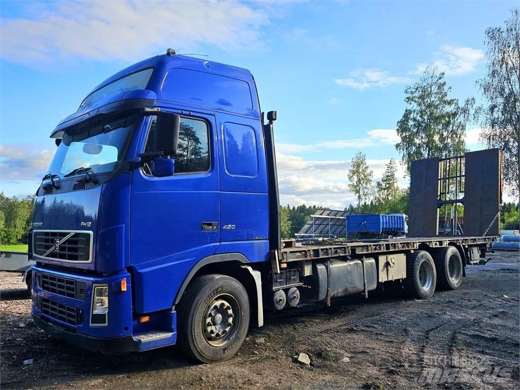 Volvo FH12 6x2 플랫베드/드롭사이드 트럭