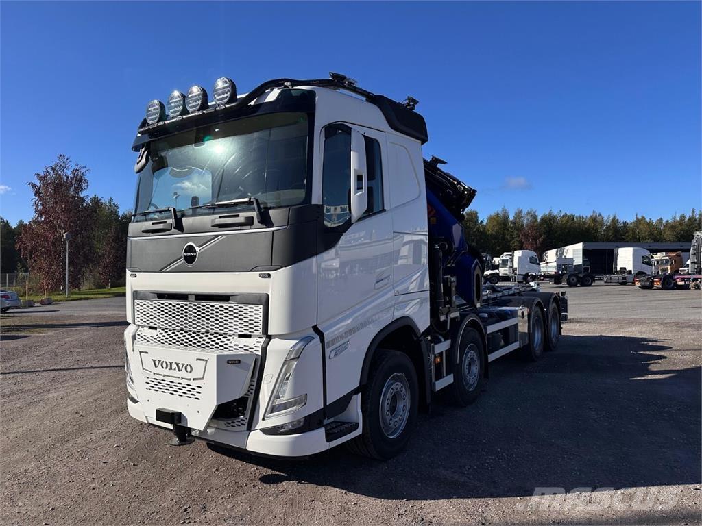 Volvo FH13 8x4 크레인 트럭
