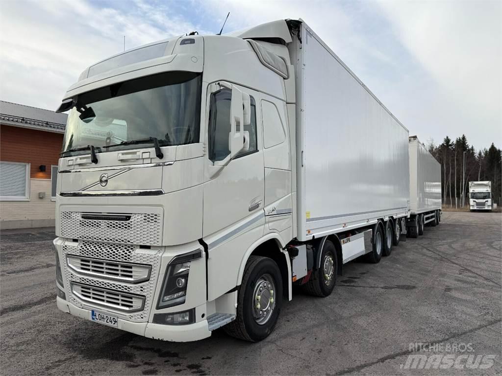 Volvo FH16 우드칩 트럭