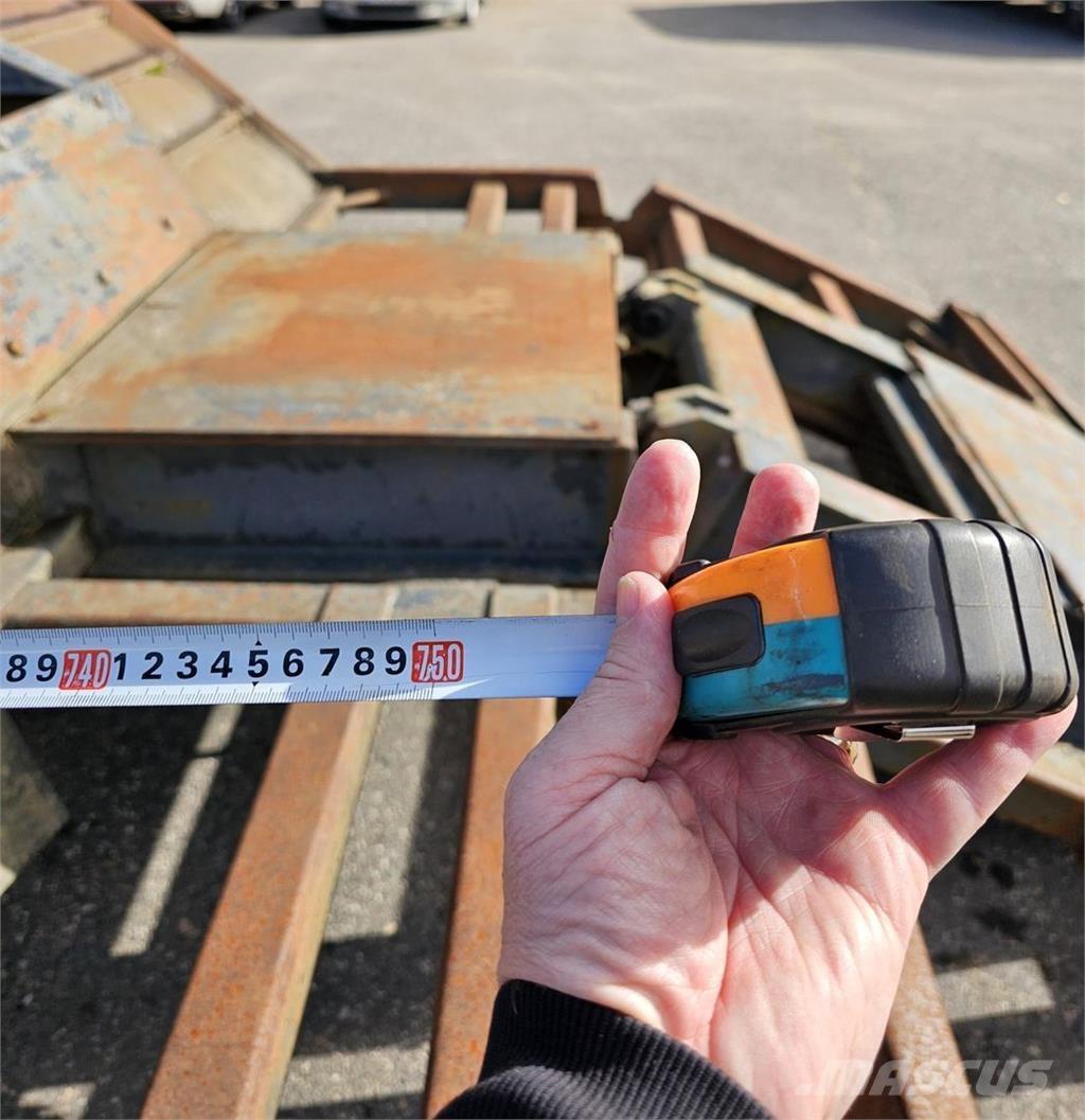 Volvo FH16 6X2 산림 기계 운반 트럭