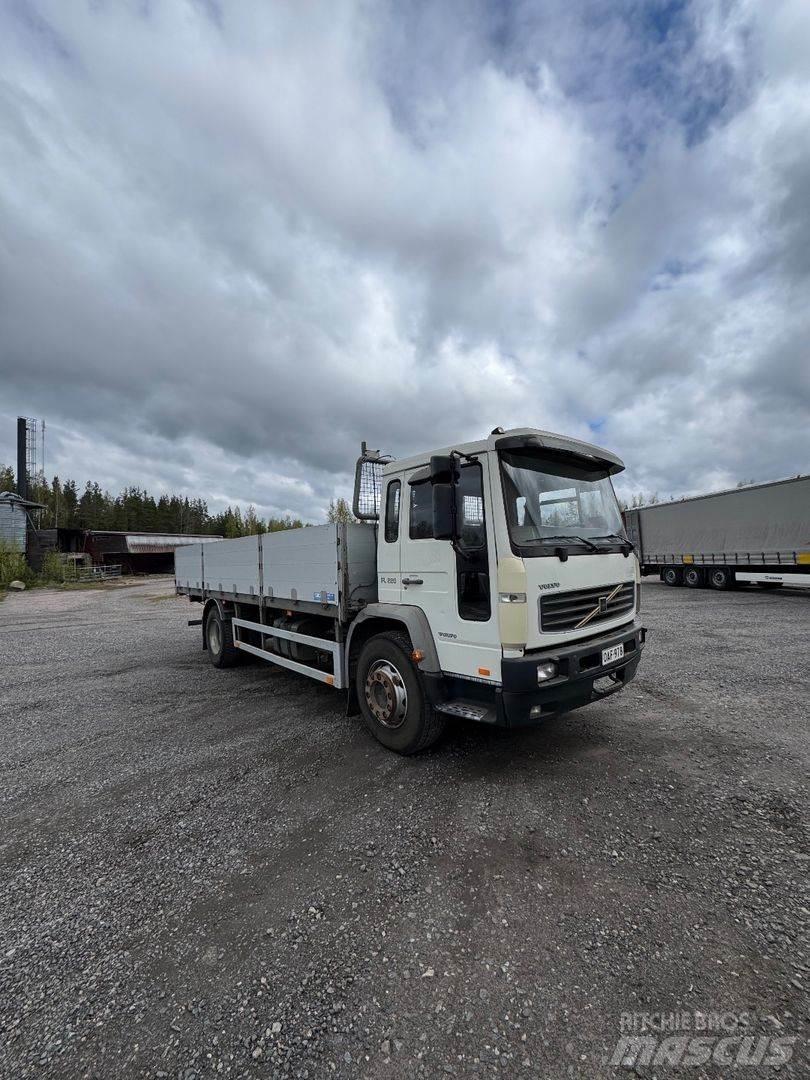 Volvo FL6 플랫베드/드롭사이드 트럭