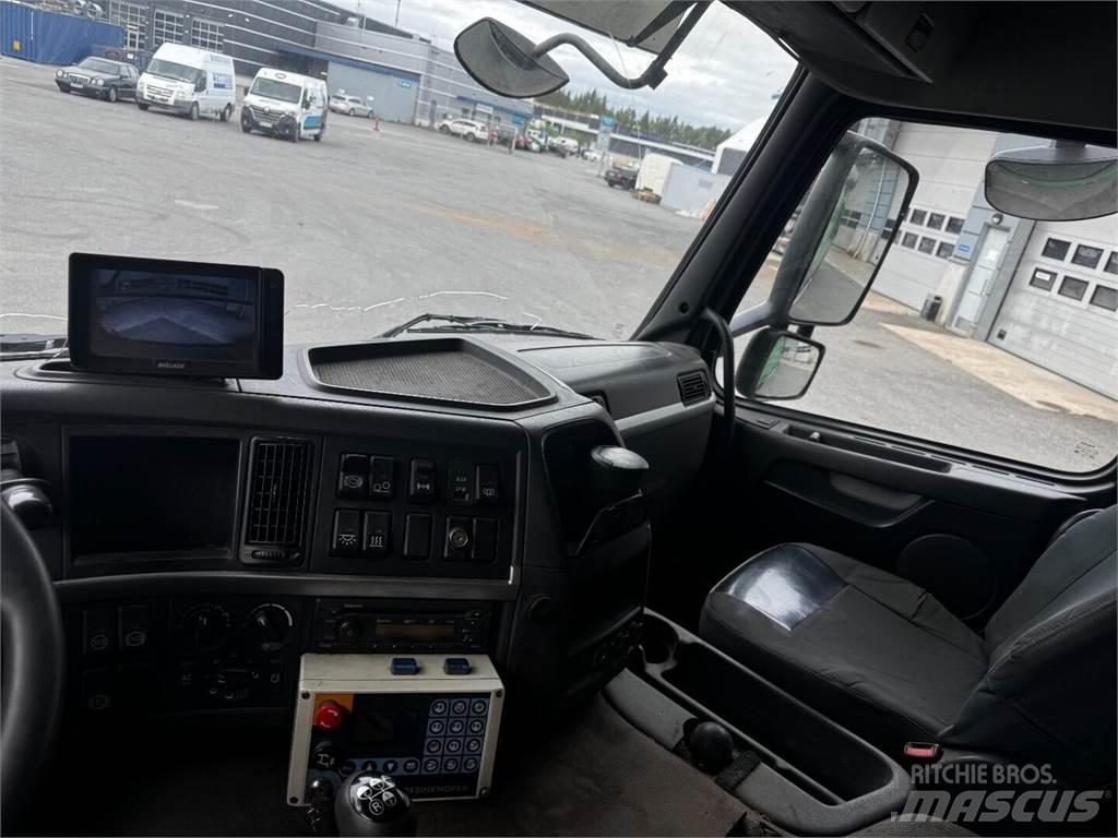 Volvo FM330 기타 트럭