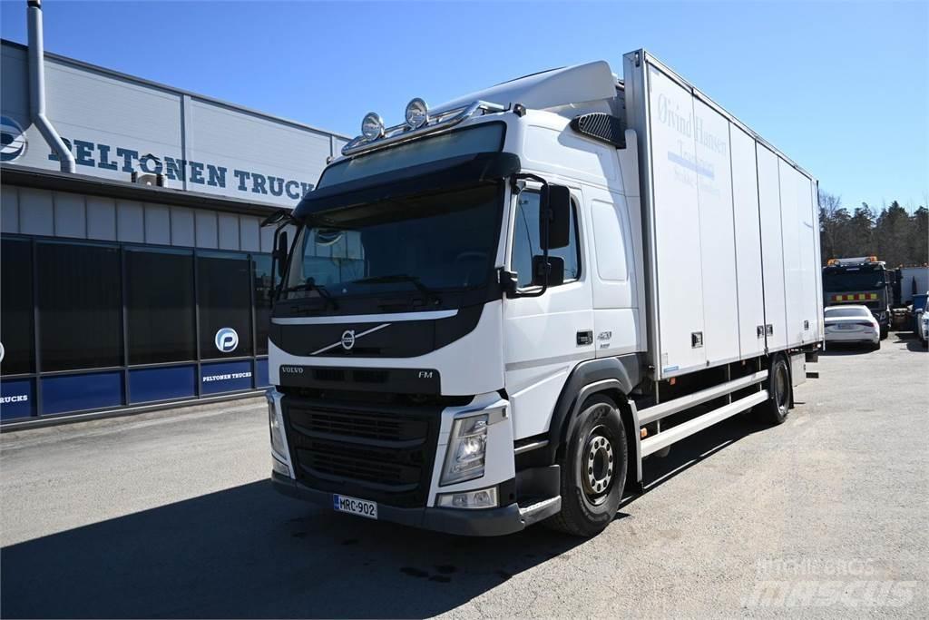Volvo FM420 4x2 탑차 트럭