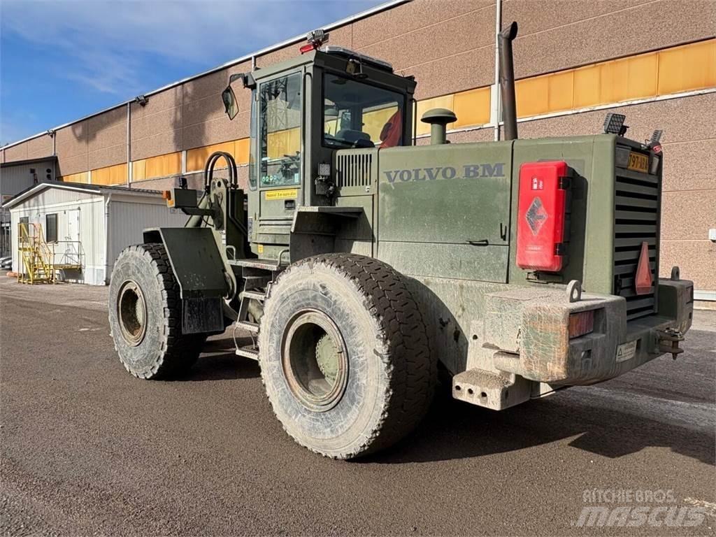 Volvo L 120 B  휠로우더