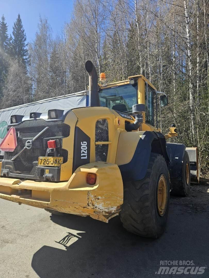 Volvo L 120G  휠로우더