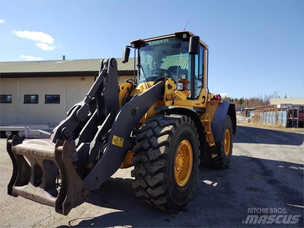 Volvo L 90 F  휠로우더