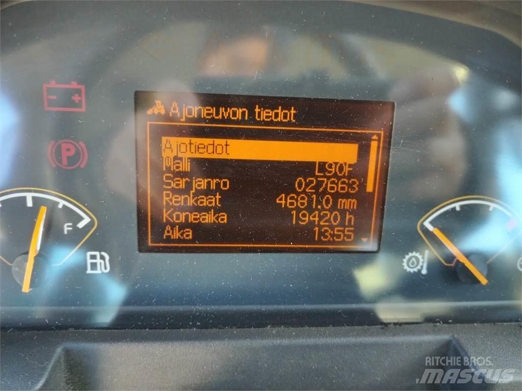 Volvo L 90 F  휠로우더