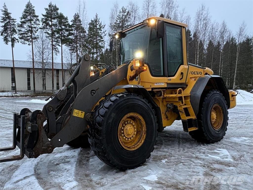 Volvo L 90 F  휠로우더