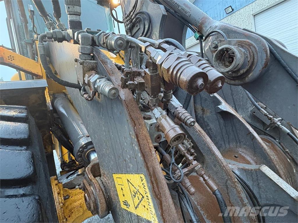 Volvo L 90 F  휠로우더