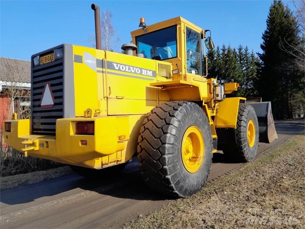 Volvo L120C  휠로우더