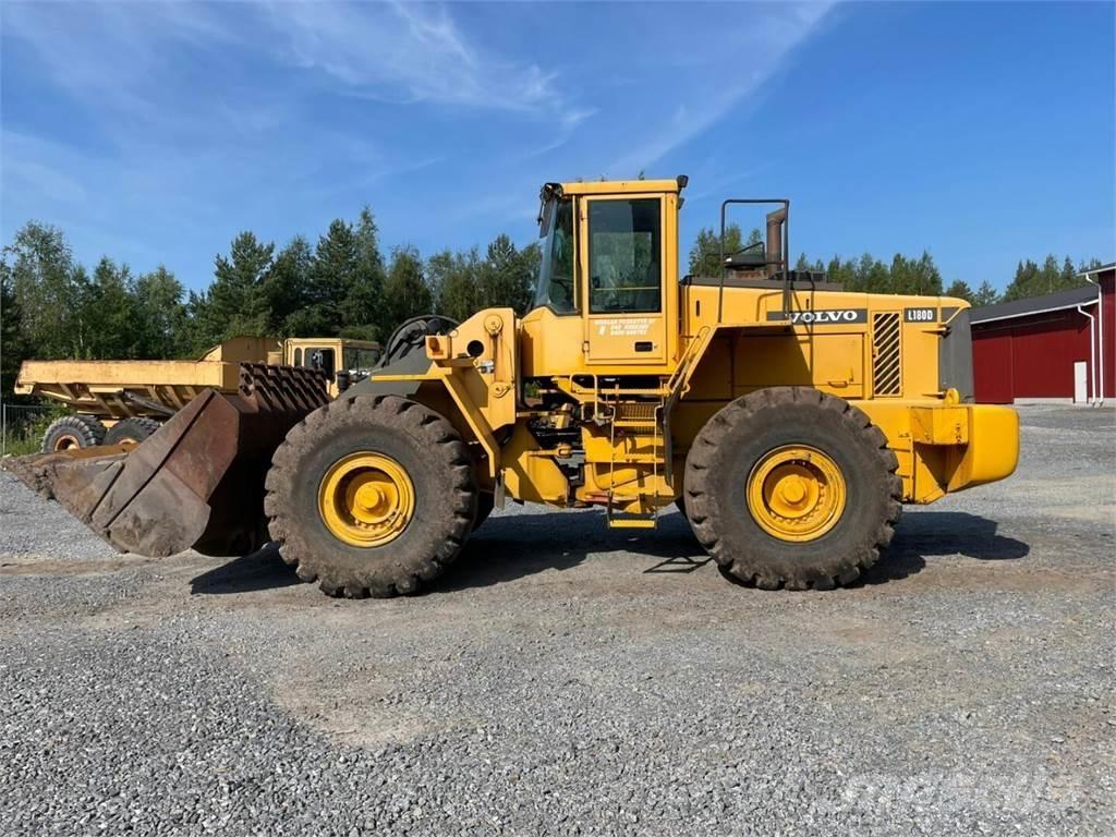 Volvo L180D  휠로우더