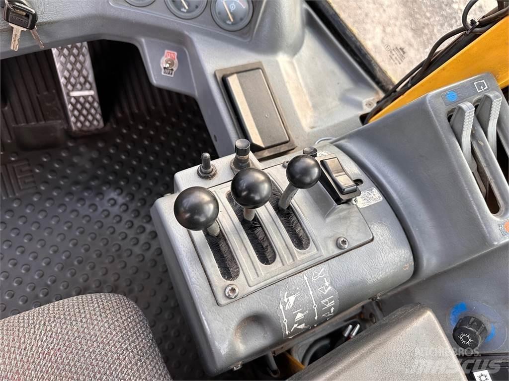 Volvo L50B  휠로우더