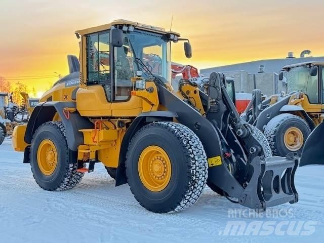 Volvo L90H  휠로우더