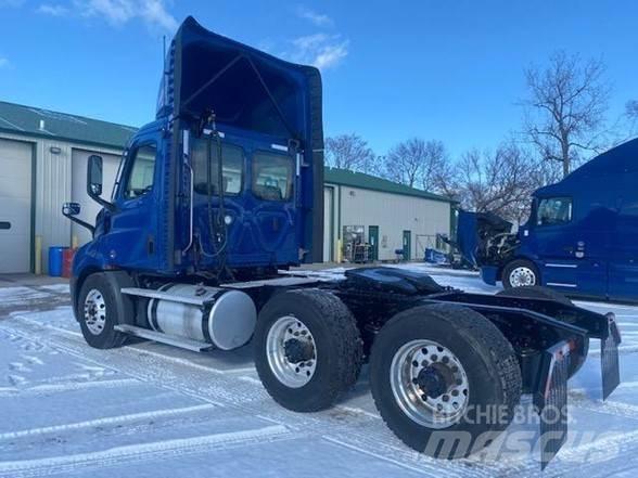 Freightliner CASCADIA 116 트랙터 유닛