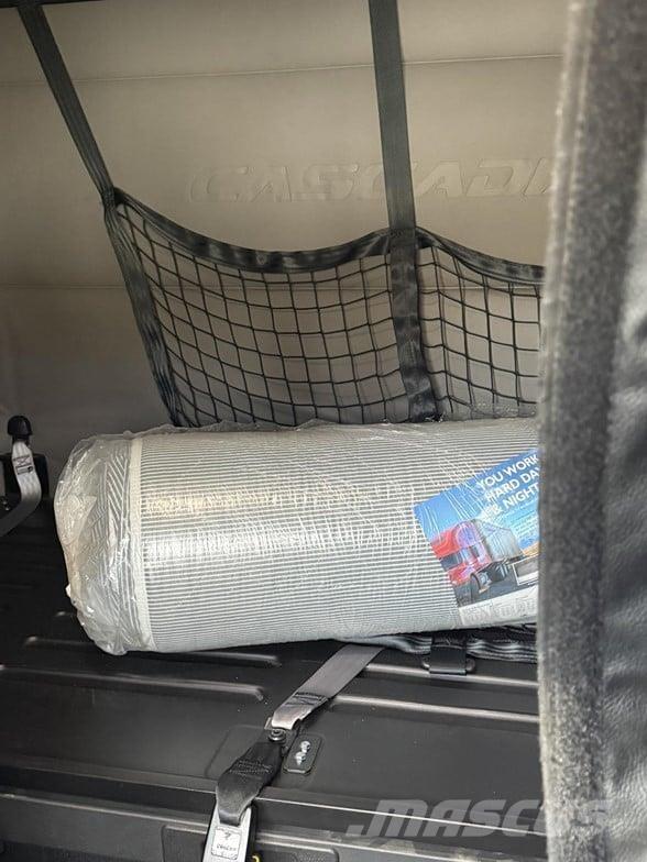 Freightliner CASCADIA 116 트랙터 유닛