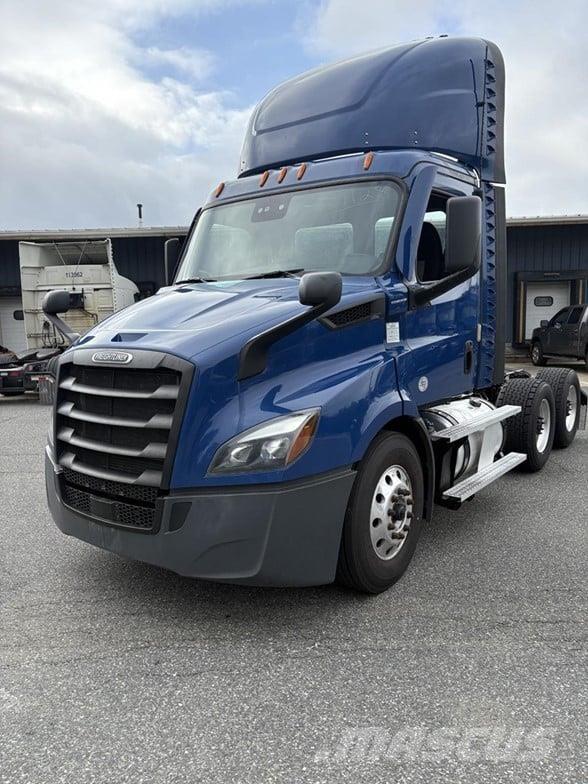 Freightliner CASCADIA 126 트랙터 유닛