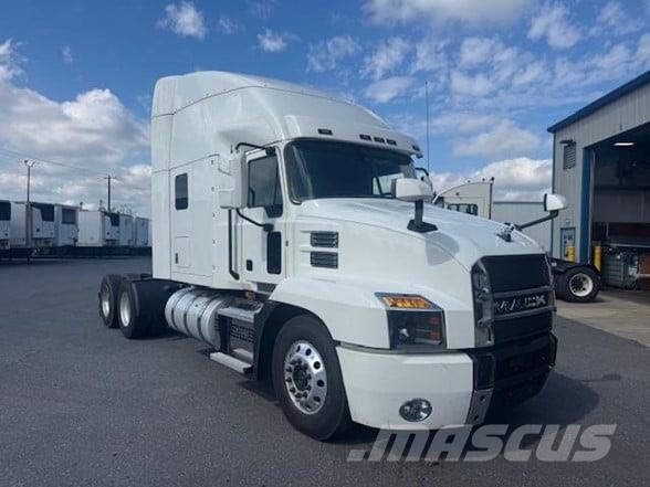 Mack ANTHEM 64T 트랙터 유닛