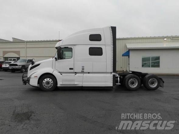 Volvo VNL64T860 트랙터 유닛