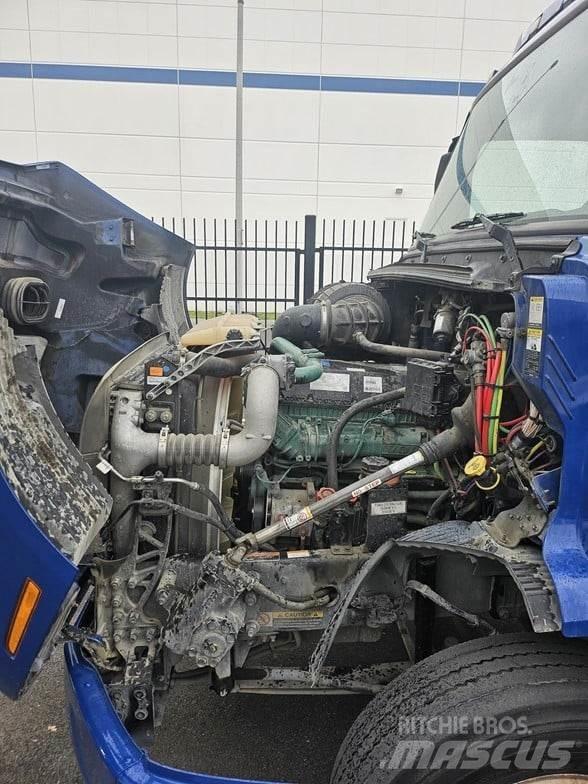 Volvo VNR64T300 트랙터 유닛
