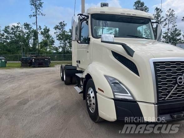 Volvo VNR64T300 트랙터 유닛