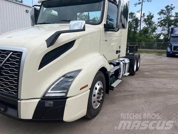 Volvo VNR64T300 트랙터 유닛