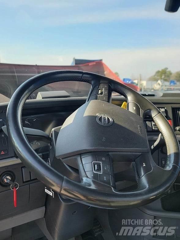 Volvo VNR64T300 트랙터 유닛