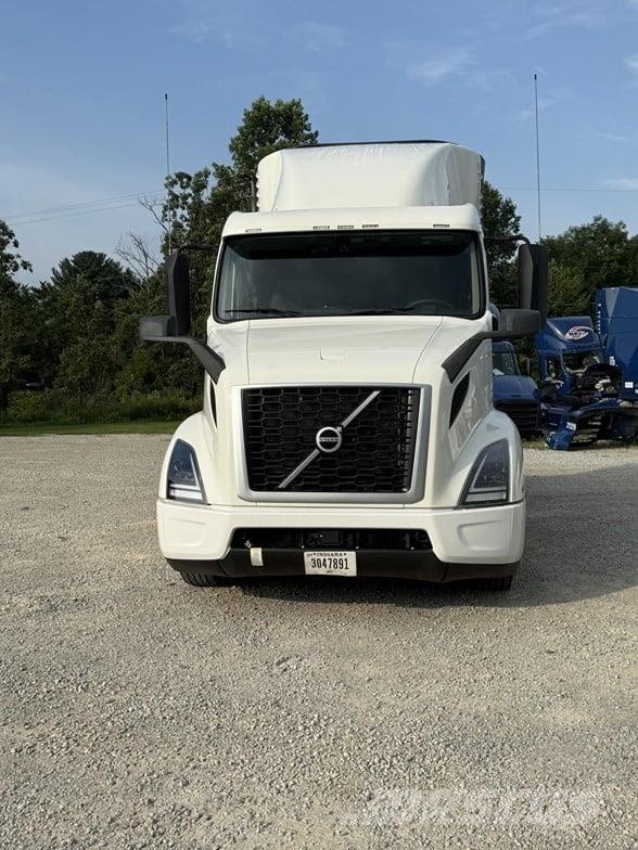 Volvo VNR64T640 트랙터 유닛