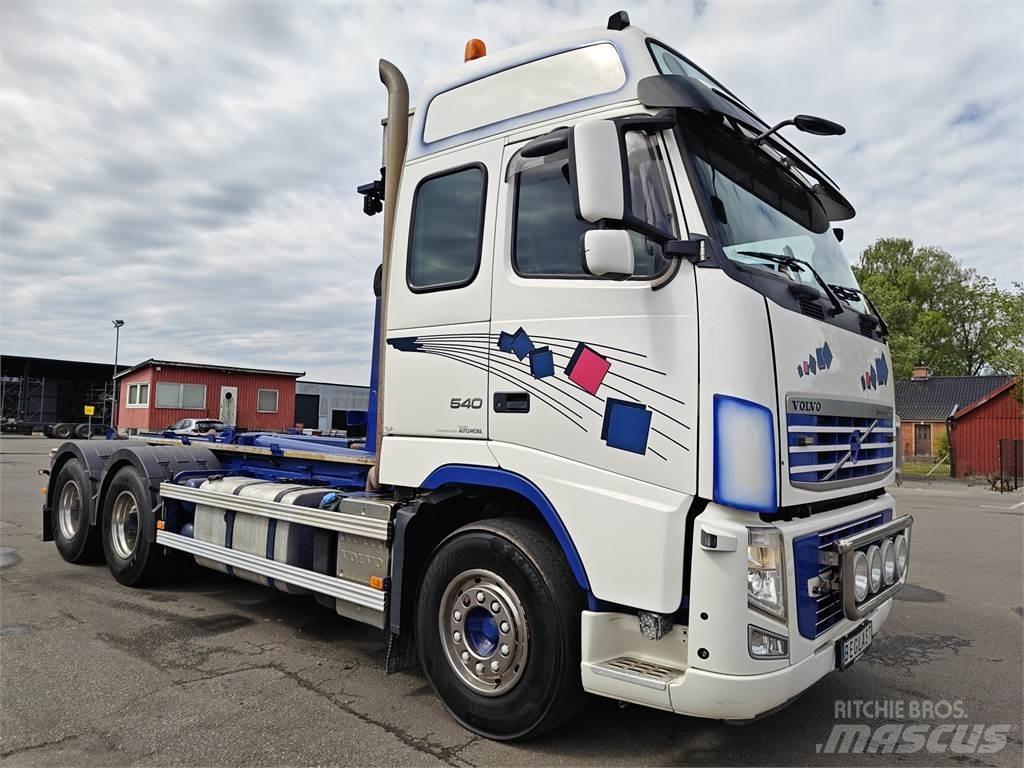 Volvo FH540 훅 리프트 트럭