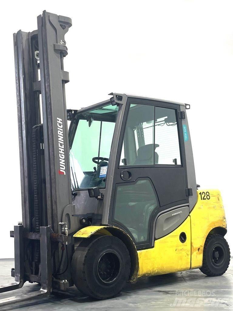 Jungheinrich DFG 435s 디젤 지게차