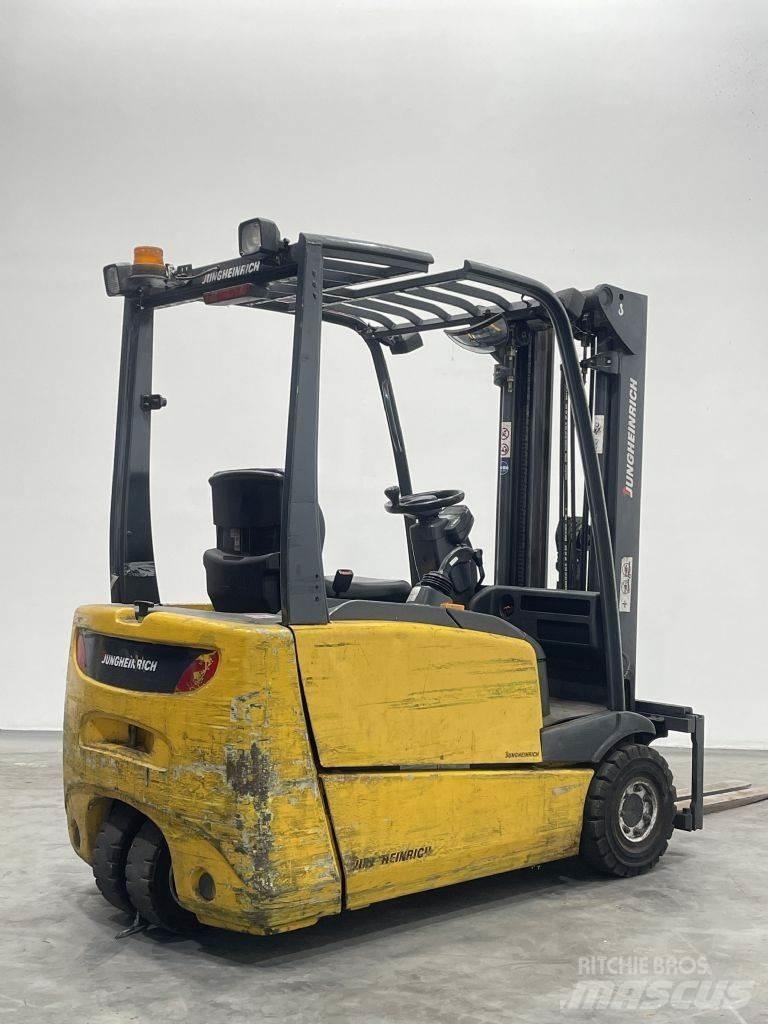 Jungheinrich EFG 216 전동 지게차