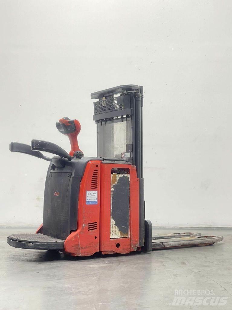 Linde D12AP-133 포크리프트