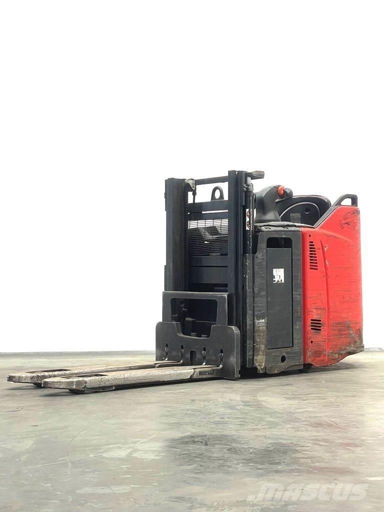 Linde D12HPSP-133 포크리프트