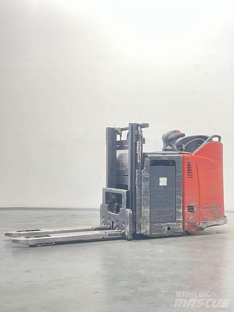 Linde D12HPSP-133 포크리프트