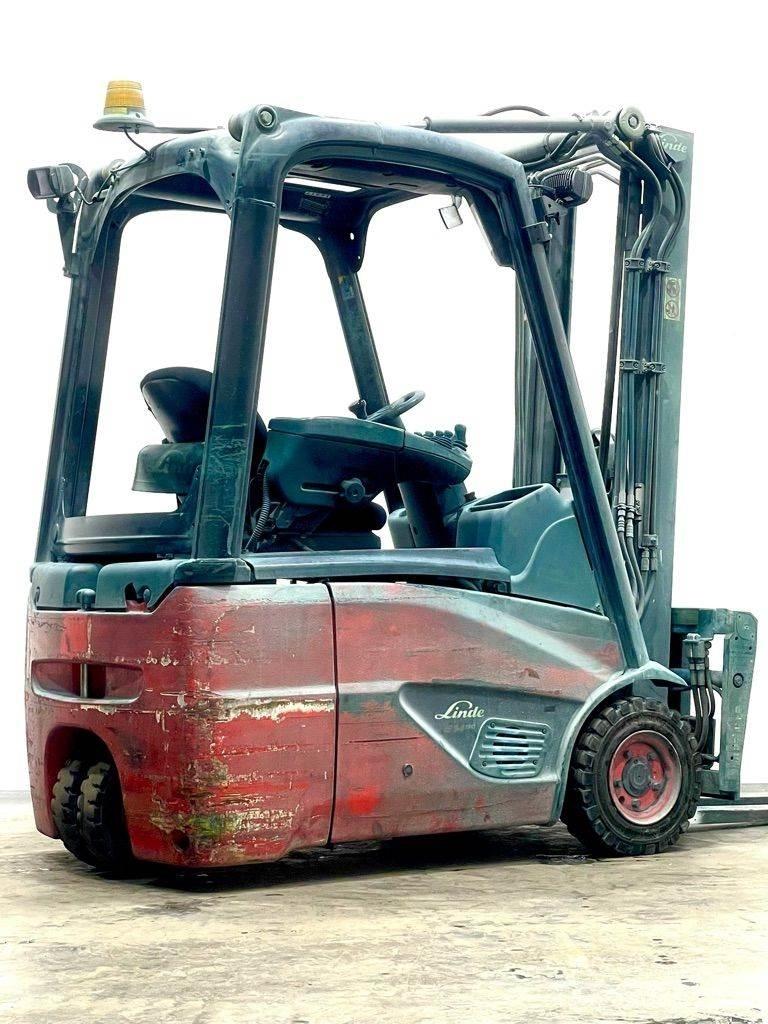Linde E14-386-EVO 전동 지게차