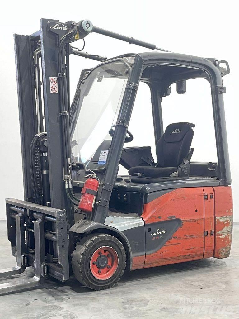 Linde E16-02-386 전동 지게차
