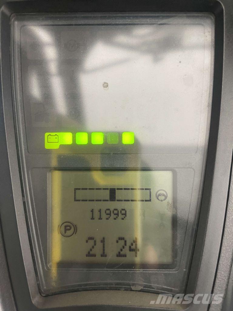 Linde E16L-01-386 전동 지게차