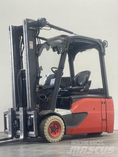 Linde E16L-02 전동 지게차