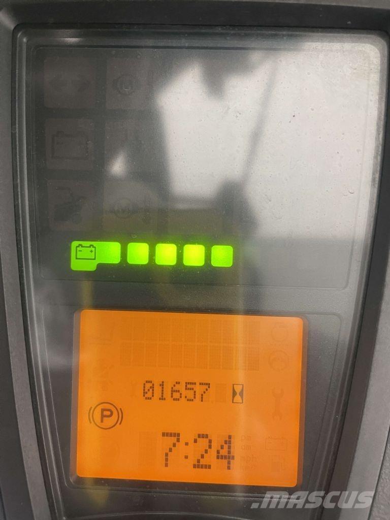 Linde E16L-02-386 전동 지게차