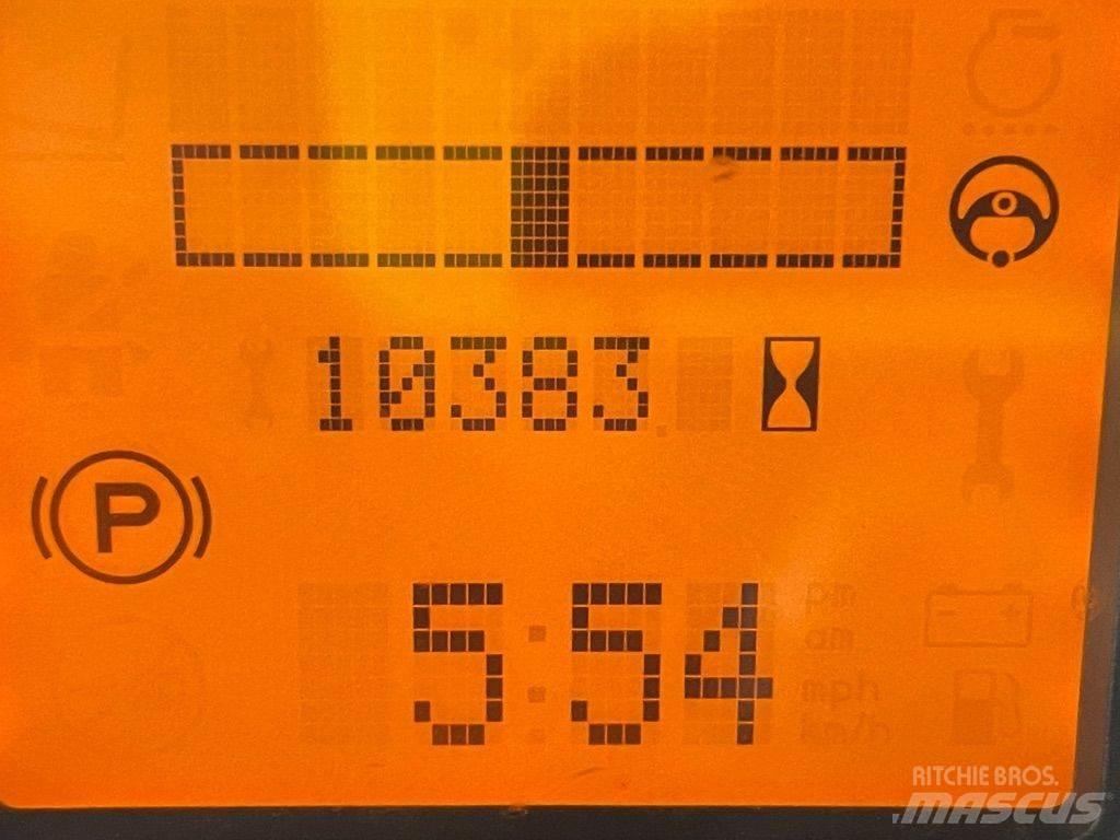Linde E16L-386-EVO 전동 지게차