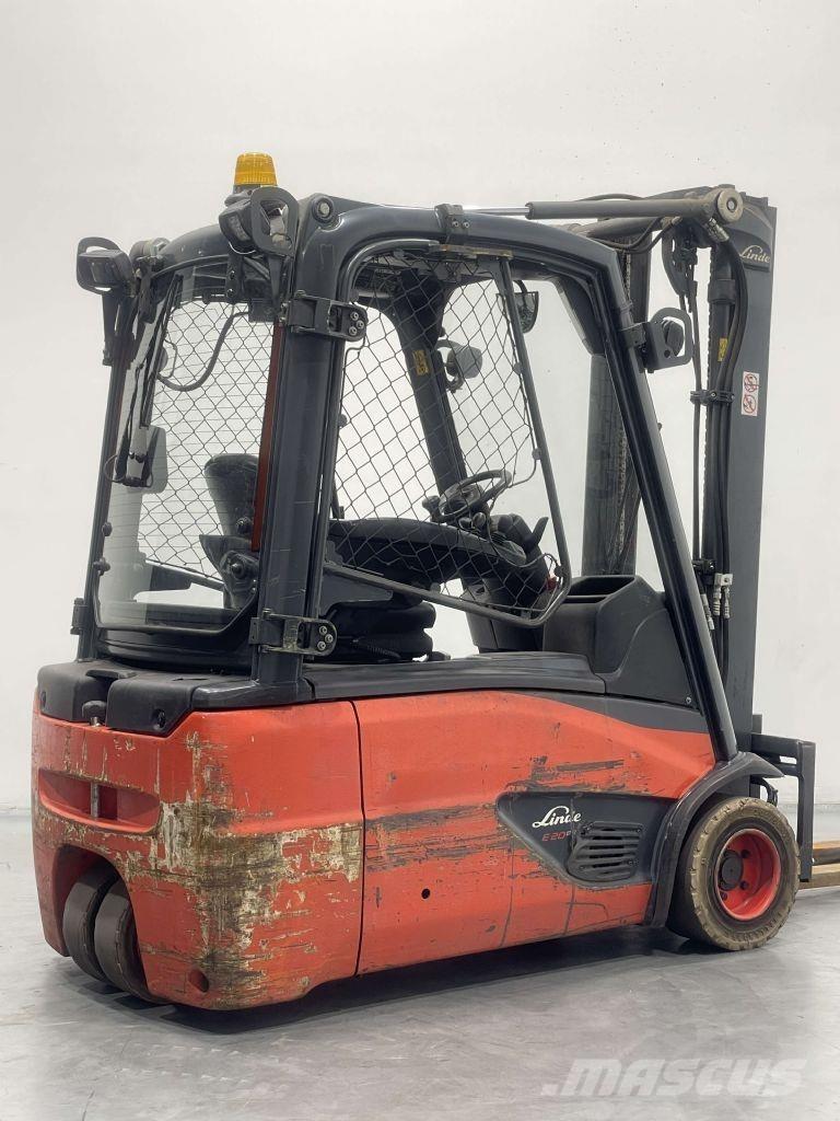 Linde E20L-02-386 전동 지게차